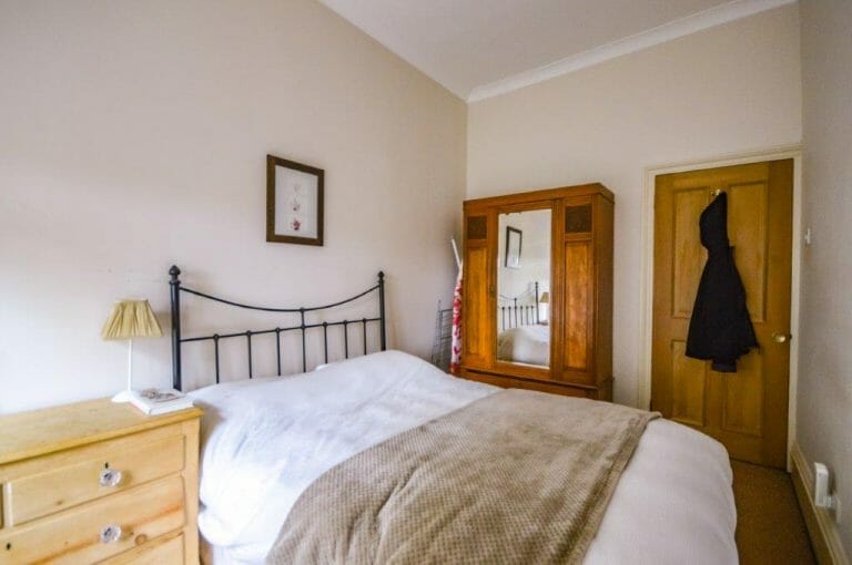 Period Suburban Family Home image 12