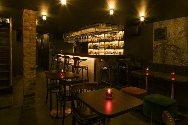 Modern Cocktail Bar image 9