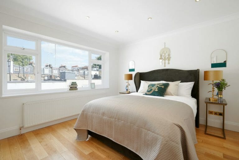 Hyde Park 5-bed image 13