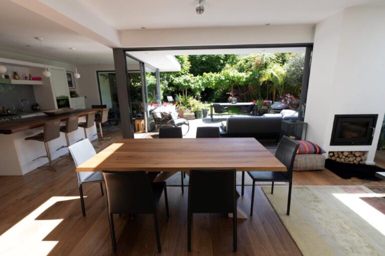 Large Family Home in Kingston image 14