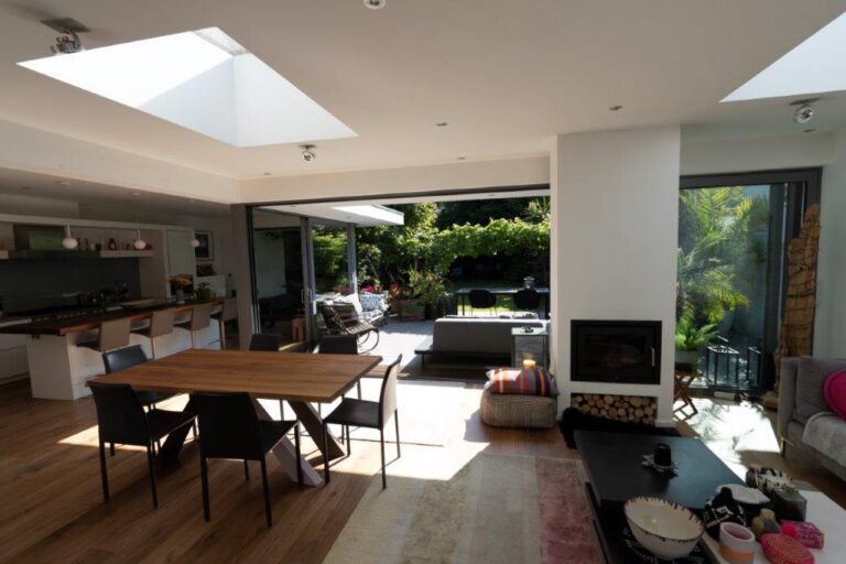 Large Family Home in Kingston image 13