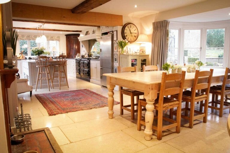 Hampshire Farmhouse image 2