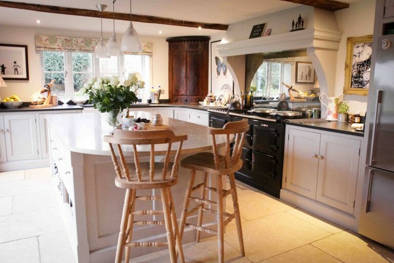 Hampshire Farmhouse image 4