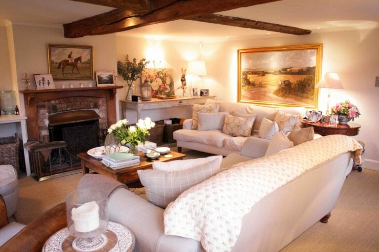 Hampshire Farmhouse image 14