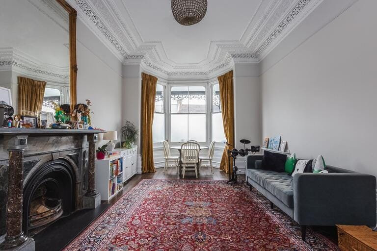 Parisian Style Regency Villa image 12