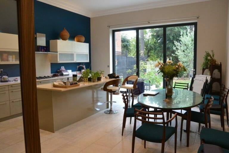 Spacious Streatham Home image 1