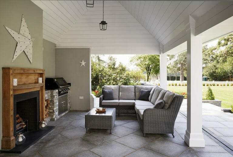 American Style Mansion image 24
