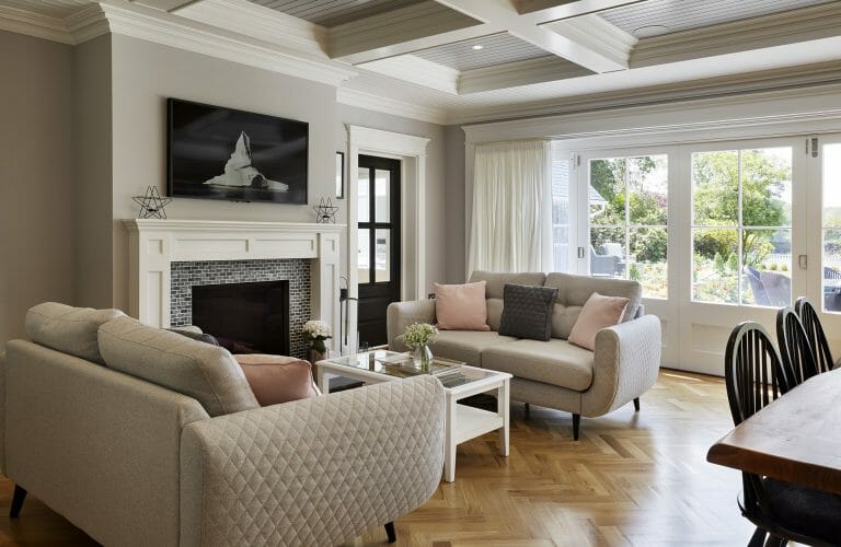 American Style Mansion image 18