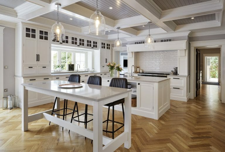 American Style Mansion image 6