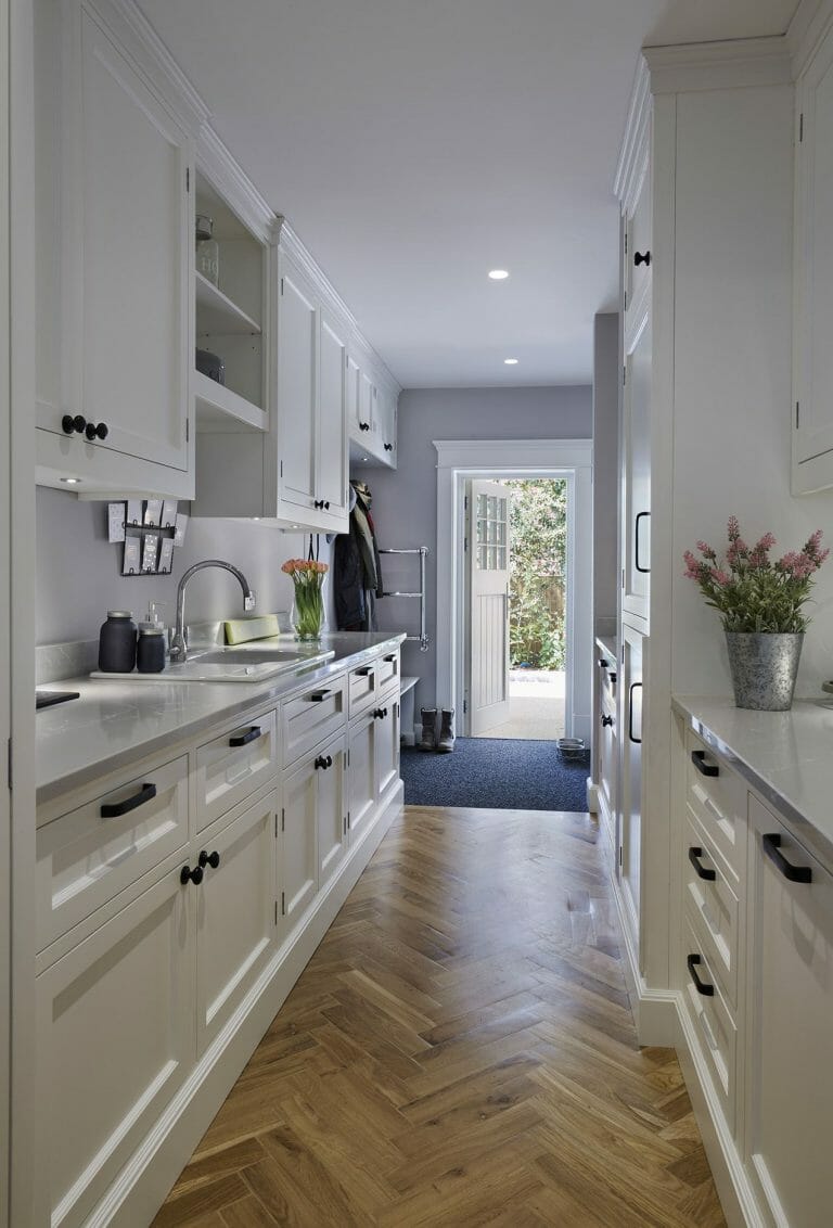 American Style Mansion image 26
