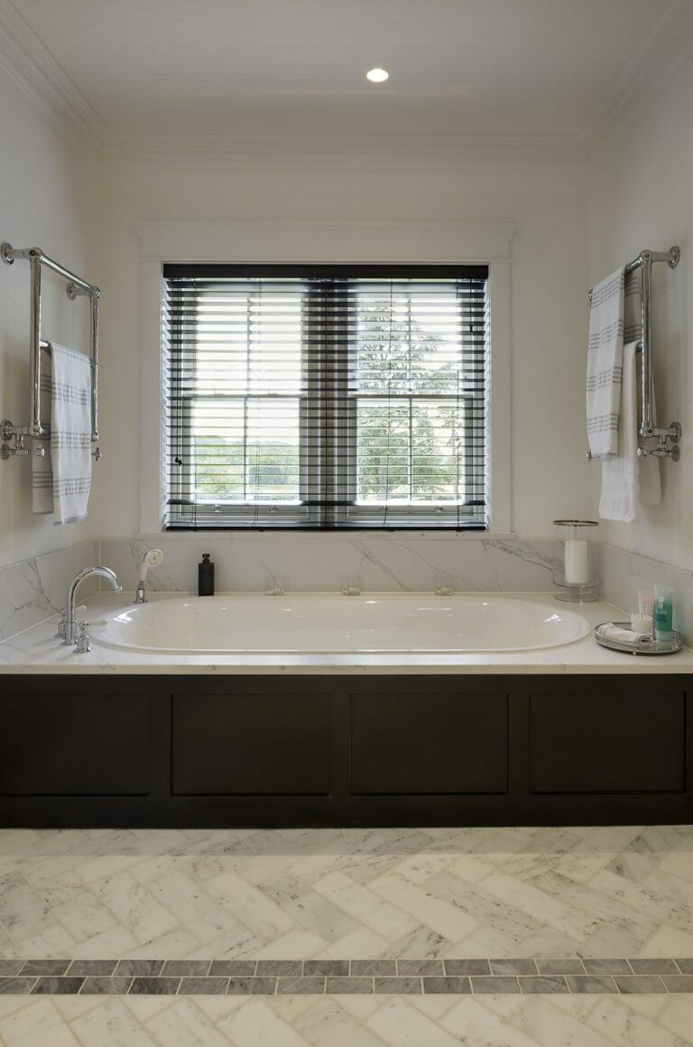 American Style Mansion image 38