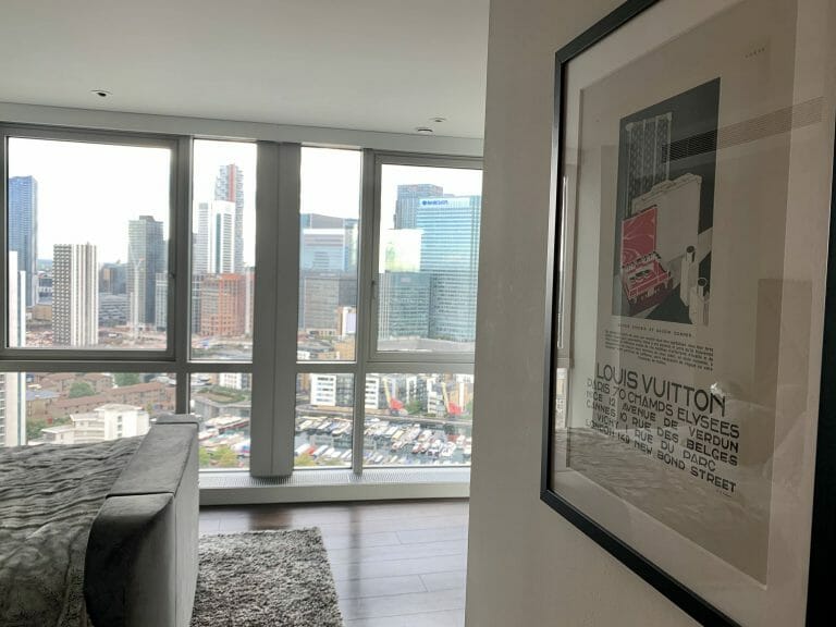 Luxury Canary Wharf Penthouse image 7
