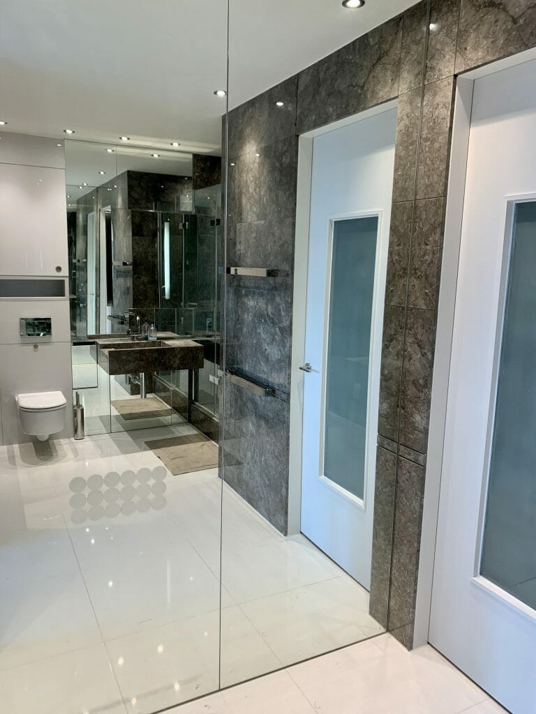 Luxury Canary Wharf Penthouse image 16