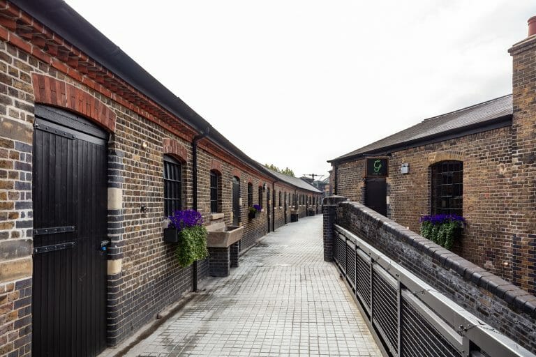 External Location with Studio Spaces image 5