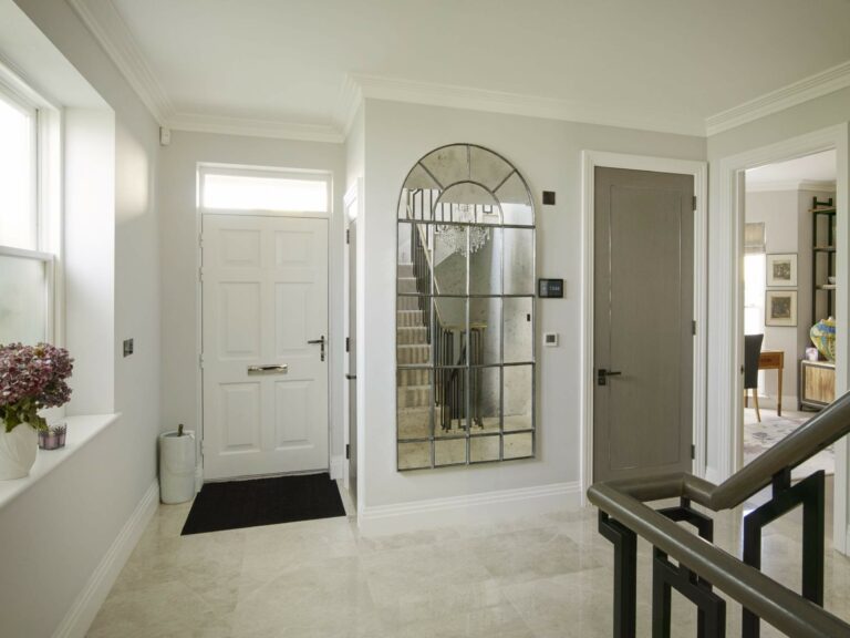 Luxurious Modern Town House image 42