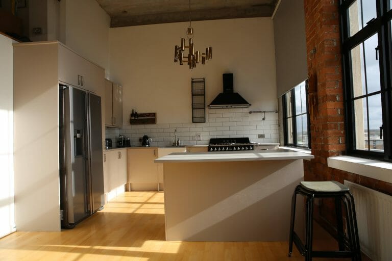 1930’s Art Deco Loft image 12