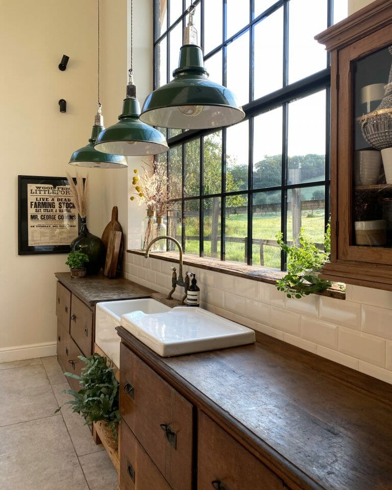 Renovated Cottage image 10
