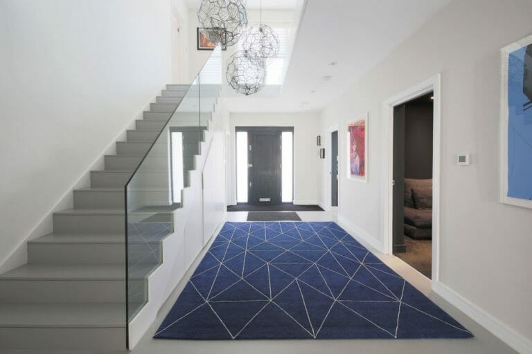 Large Modern Home image 3