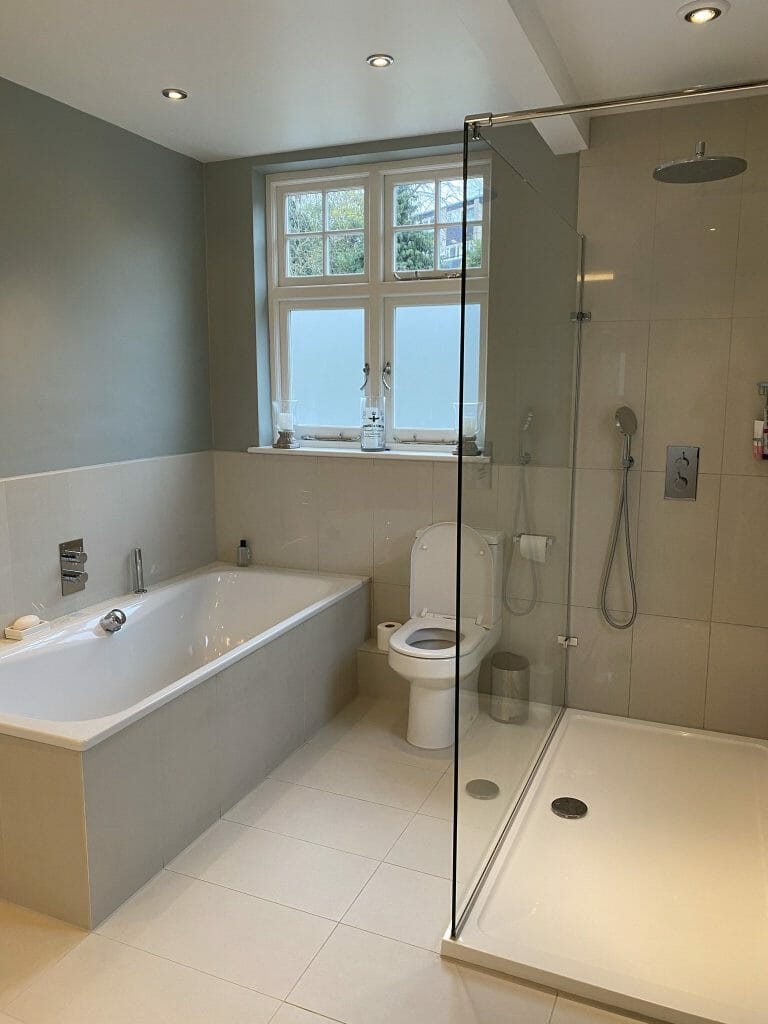 Detached Property in South West London image 23