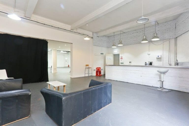 Open Plan Warehouse with Office Space image 4