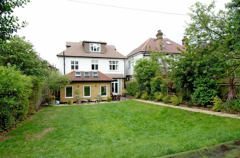 Detached Property in South West London image 28