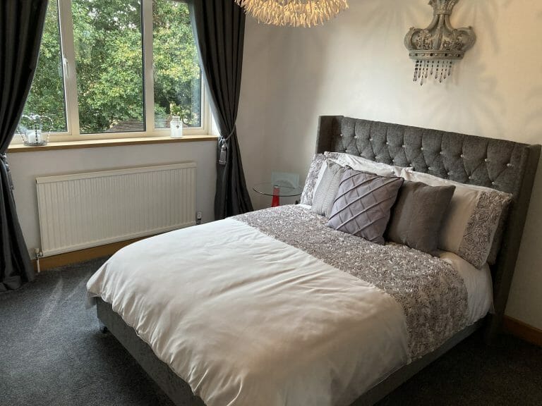 5 Bedroom Detached Home image 8