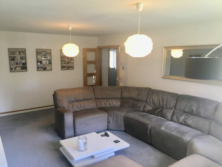 5 Bedroom Detached Home image 5