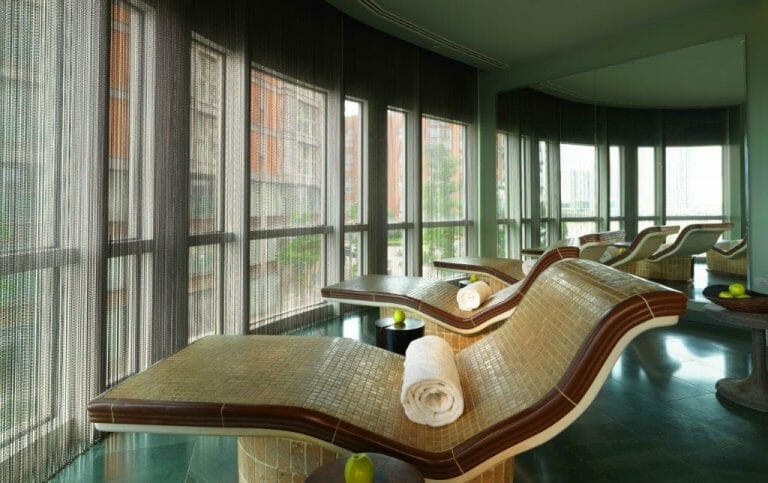 Hotel in Canary Wharf image 26