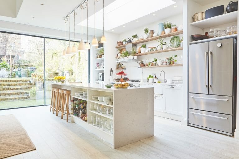 Unique Property with Three Kitchens image 2