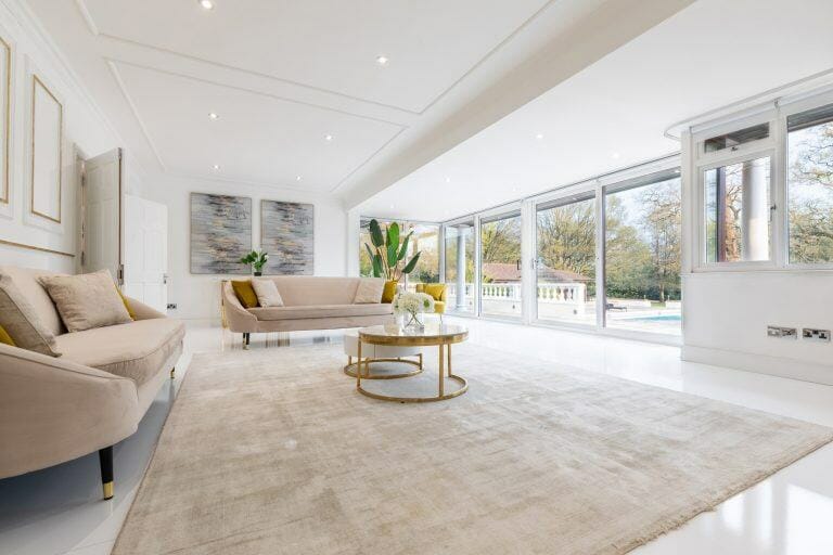 Hertford Villa with Pool, Gym and Garage image 22