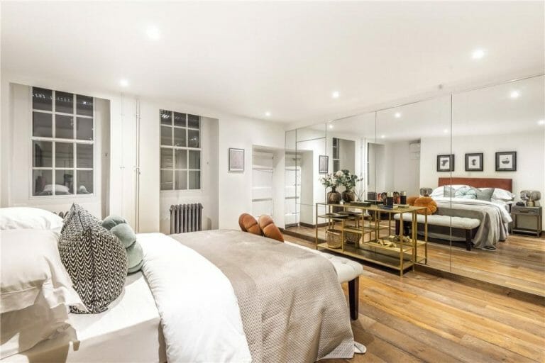 Soho Property image 10