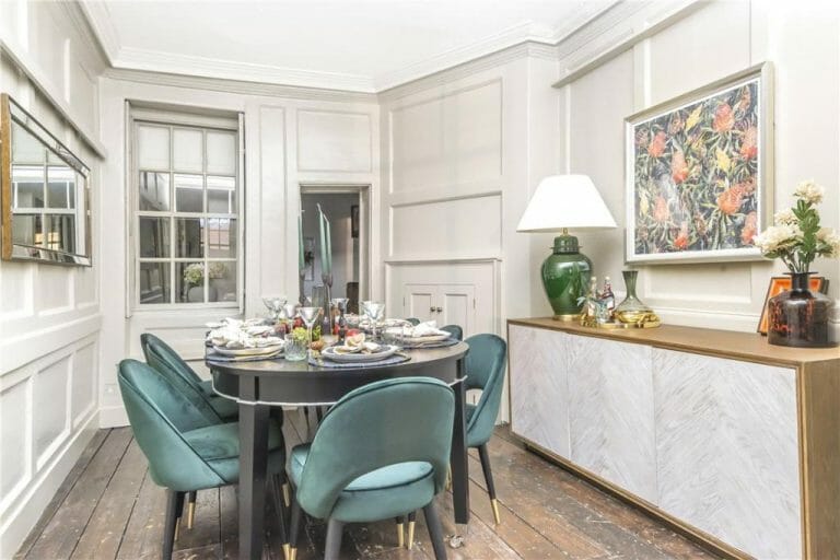 Soho Property image 4