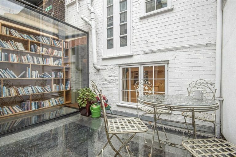 Soho Property image 14