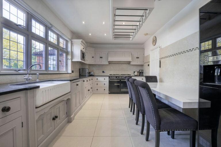 Hertford Villa with Pool, Gym and Garage image 26