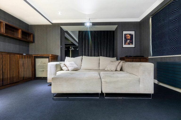 Hertford Villa with Pool, Gym and Garage image 60