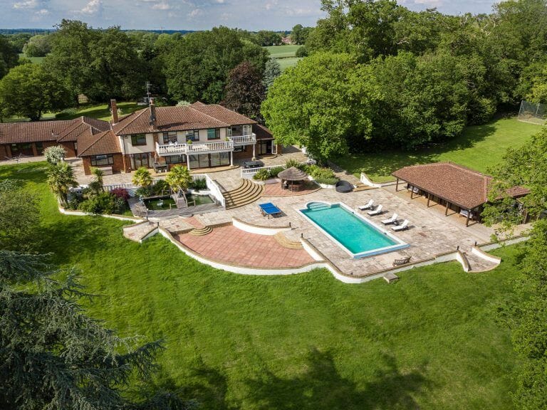 Hertford Villa with Pool, Gym and Garage image 3