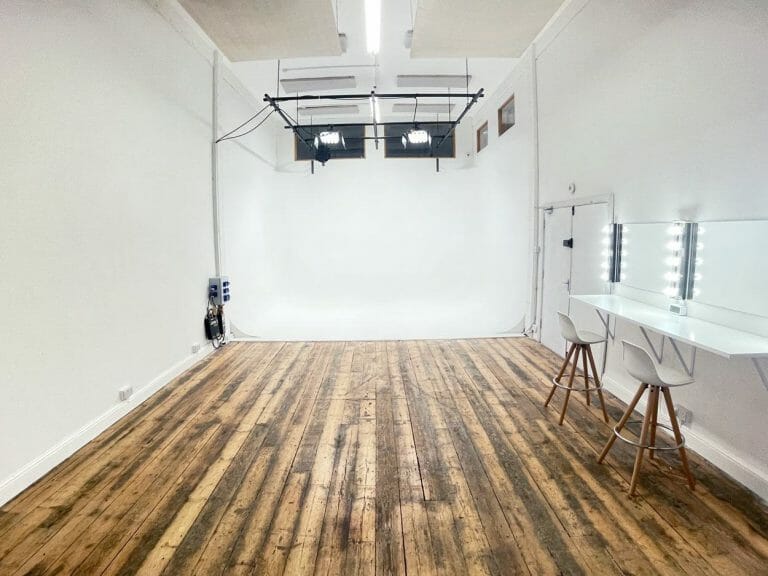 Various Studio Spaces in Woolwich image 15