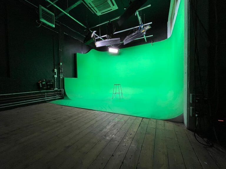 Various Studio Spaces in Woolwich image 12