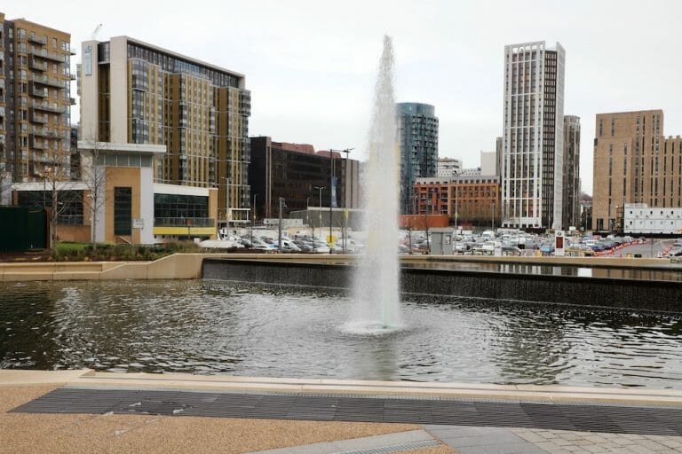 Private Roads in Wembley image 15