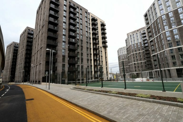 Private Roads in Wembley image 5