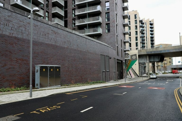 Private Roads in Wembley image 25