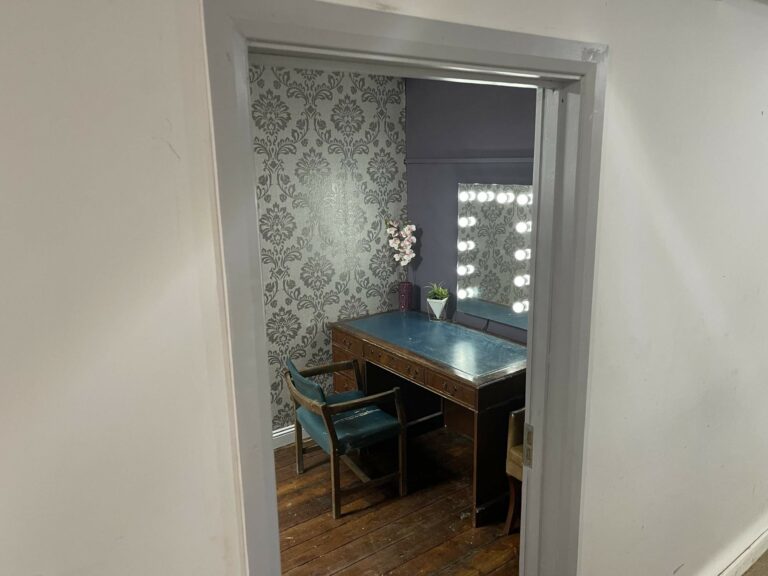 Various Studio Spaces in Woolwich image 55