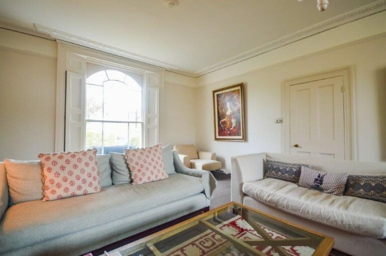 Regency Townhouse image 14