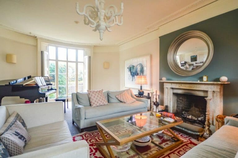 Regency Townhouse image 15