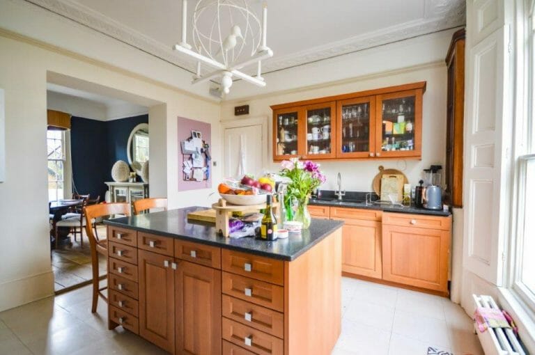 Regency Townhouse image 4