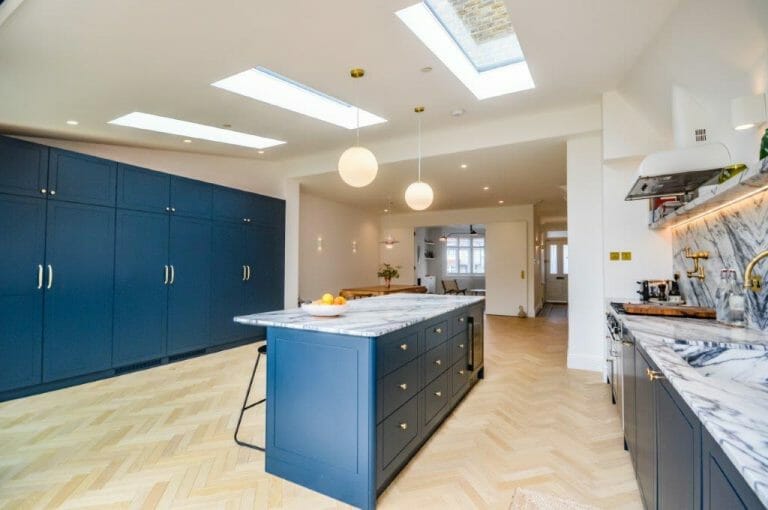 Modern Property in Kensal Green image 5