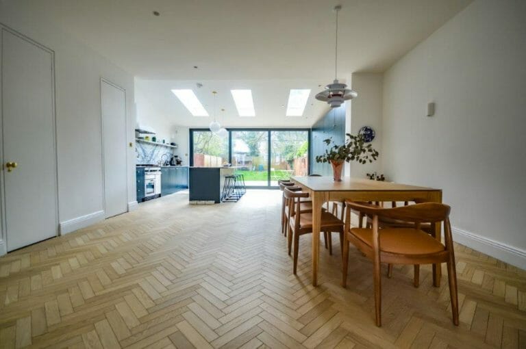 Modern Property in Kensal Green image 7