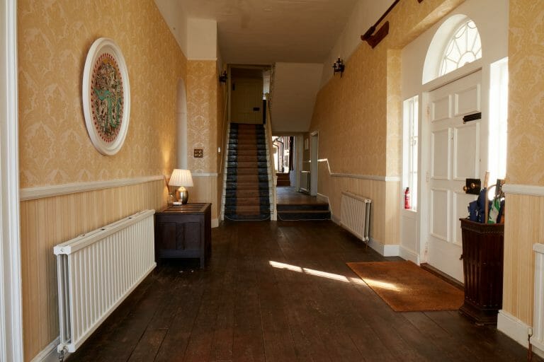 Country House Kent image 13