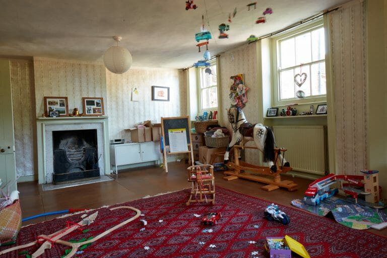 Country House Kent image 27