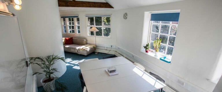 Modern Office in St Pancras image 7